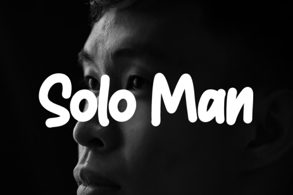 Solo Man: A Modern Script Font for Creative Product Design